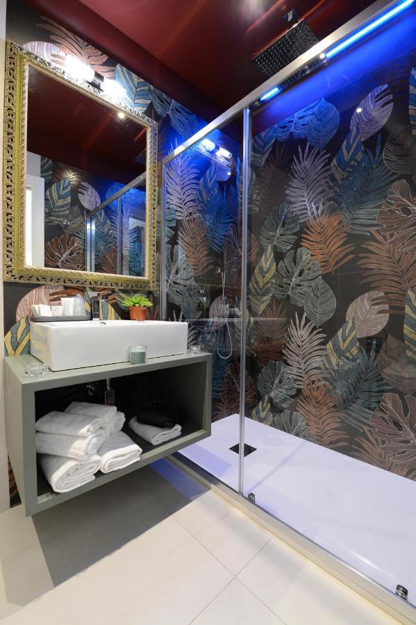 Dimora Del Cuore Guest House In Centro เวียสเต ภายนอก รูปภาพ