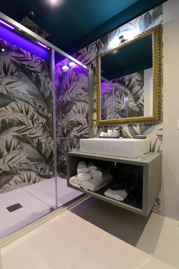 Dimora Del Cuore Guest House In Centro เวียสเต ภายนอก รูปภาพ